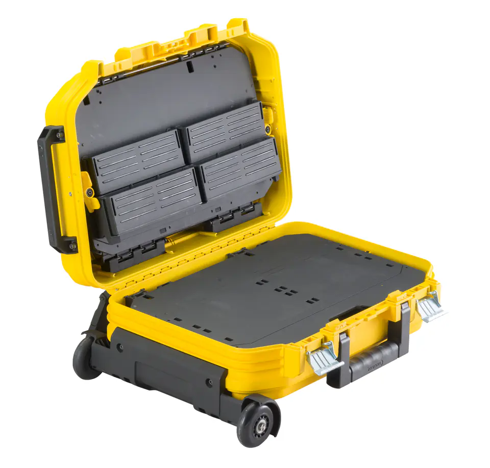 ⁨Fatmax professional tool case on wheels⁩ at Wasserman.eu