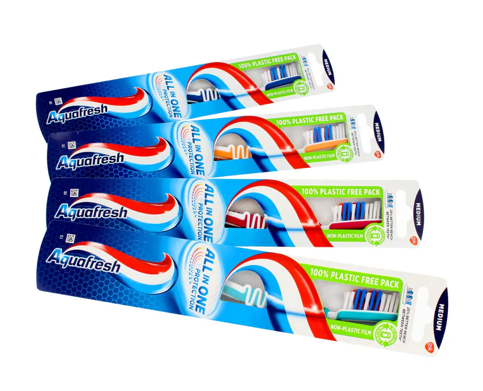 ⁨Aquafresh Toothbrush All In One Protection - medium 1pcs - color mix⁩ at Wasserman.eu