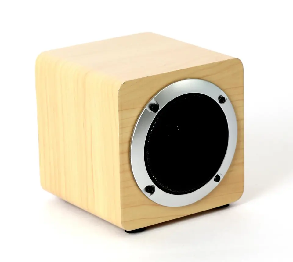 ⁨OMEGA SPEAKER GŁOŚNIK 4" 5W BLUETOOTH TWS WOODEN [44155] TE⁩ w sklepie Wasserman.eu