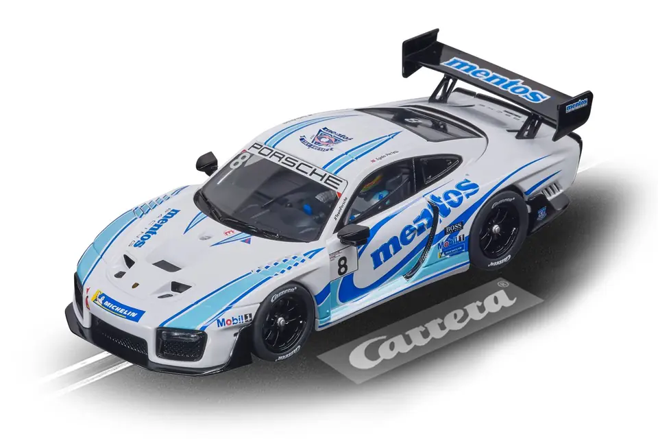 Car Porsche 935 GT2 No.8 at Wasserman.eu