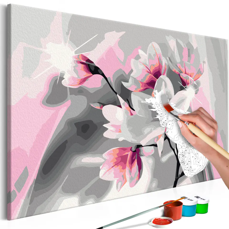 ⁨Obraz do samodzielnego malowania - Magnolia (szare tło) (rozmiar 60x40, wykończenie )⁩ w sklepie Wasserman.eu
