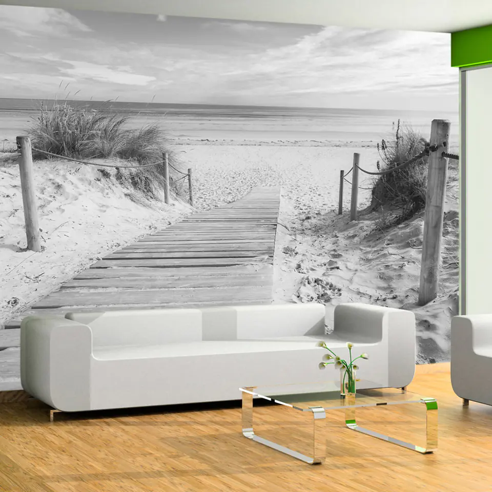 ⁨Self-adhesive mural - On the beach - black and white landscape (size 98x70)⁩ at Wasserman.eu