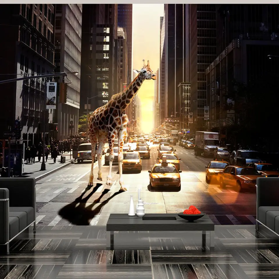 ⁨Wall mural - Giraffe in a big city (size 200x154)⁩ at Wasserman.eu
