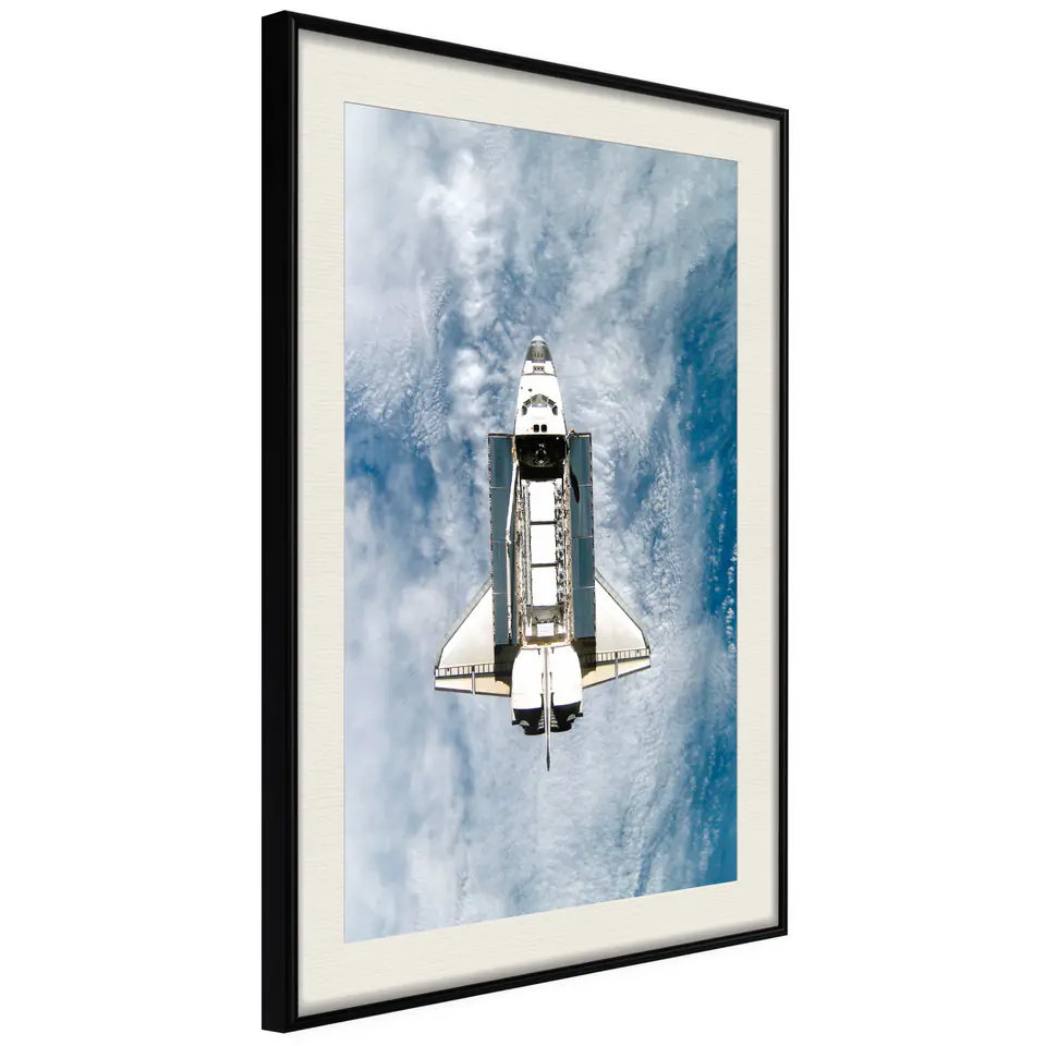 ⁨Poster - Flight of the Shuttle (size 30x45, finish Black frame with passe-partout)⁩ at Wasserman.eu