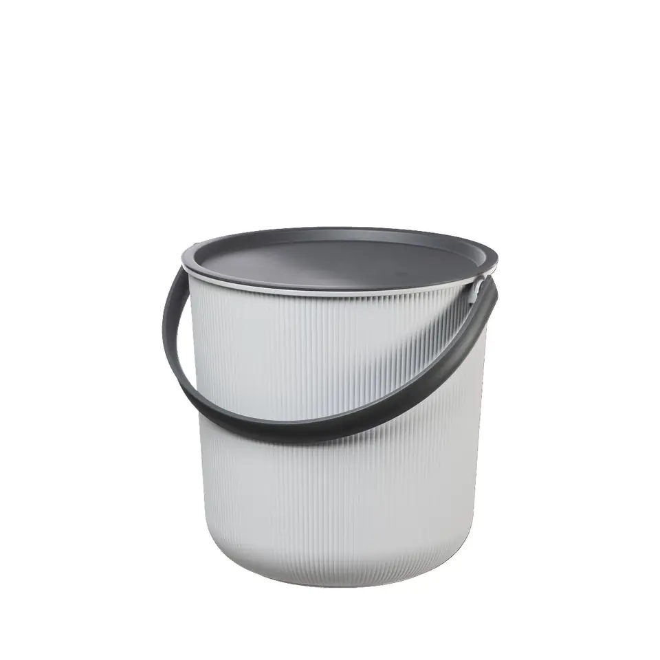 ⁨BUCKET WITH LID 10L. AKITA⁩ at Wasserman.eu