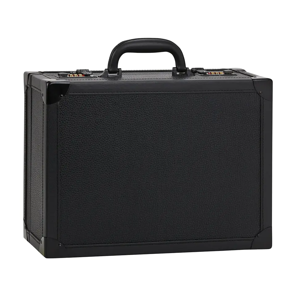 ⁨Barber's suitcase black⁩ at Wasserman.eu