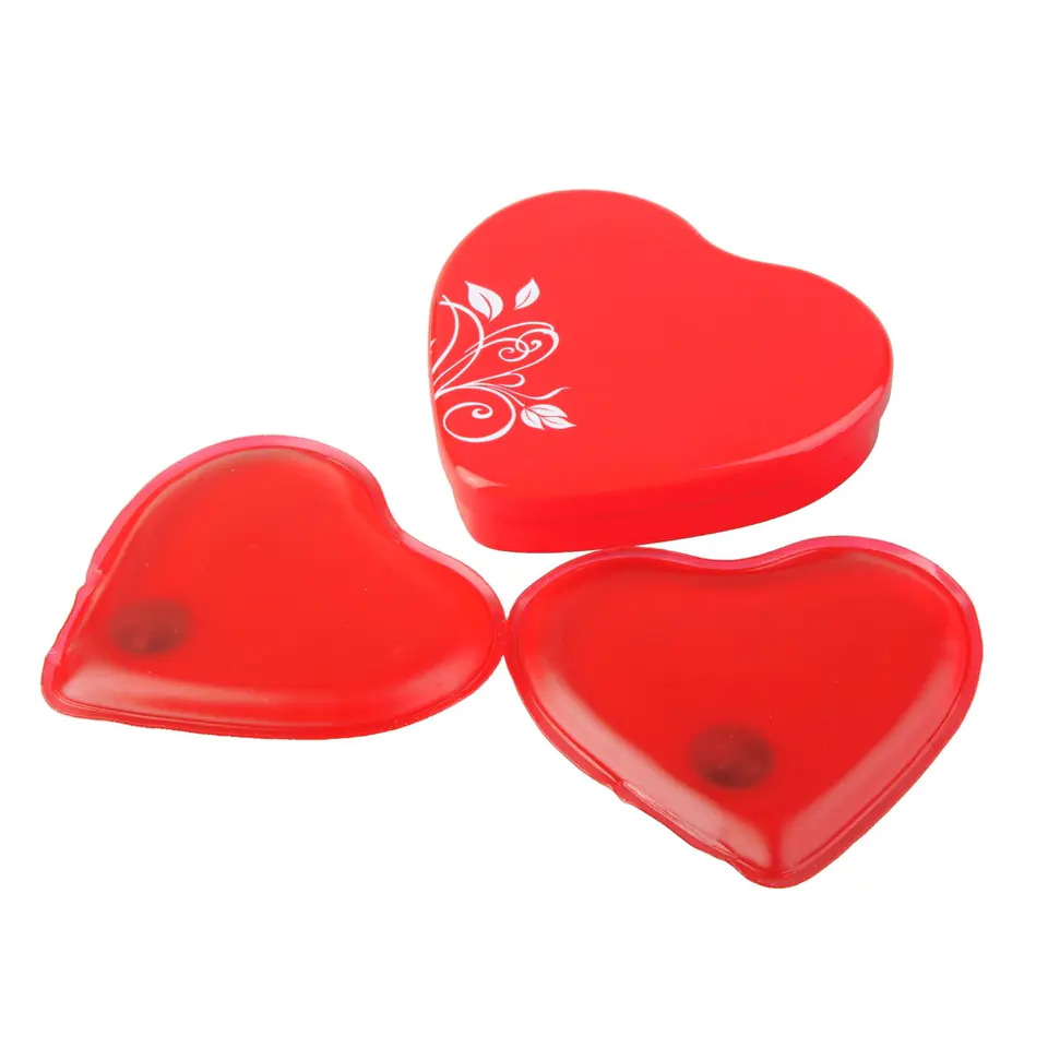 ⁨Two Hot Hearts Hand Warmers Winter⁩ at Wasserman.eu