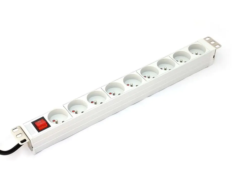 ⁨Power strip DIGITUS A-19-STRIP-4-IMP (9 x UTE; 2m; white)⁩ at Wasserman.eu