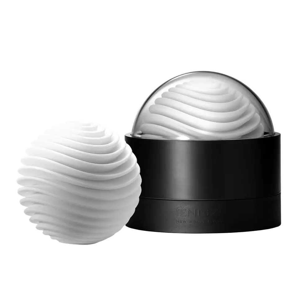 ⁨TENGA Geo Aqua reusable masturbator⁩ at Wasserman.eu