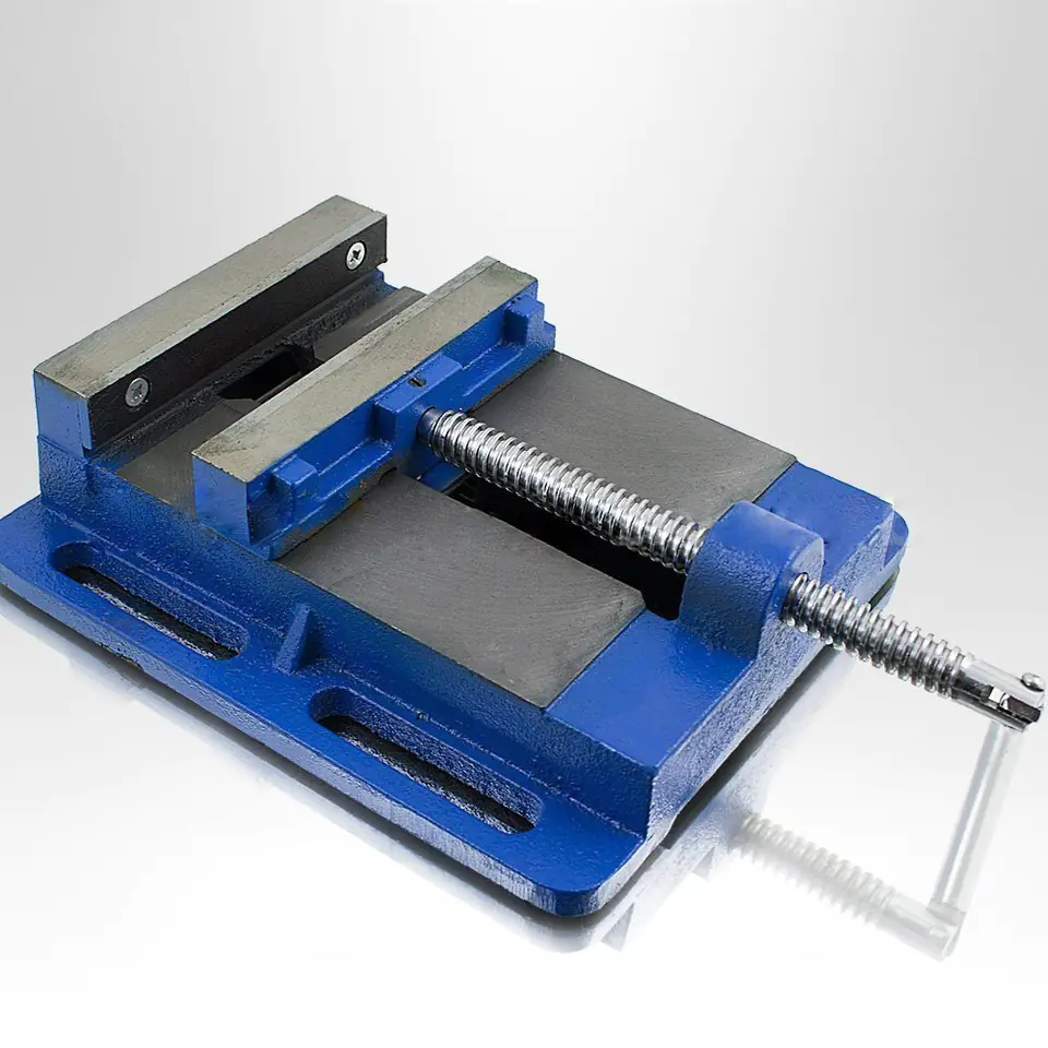 ⁨ROBUST MACHINE VICE WITH HARDENED STEEL JAWS 150 MM⁩ at Wasserman.eu