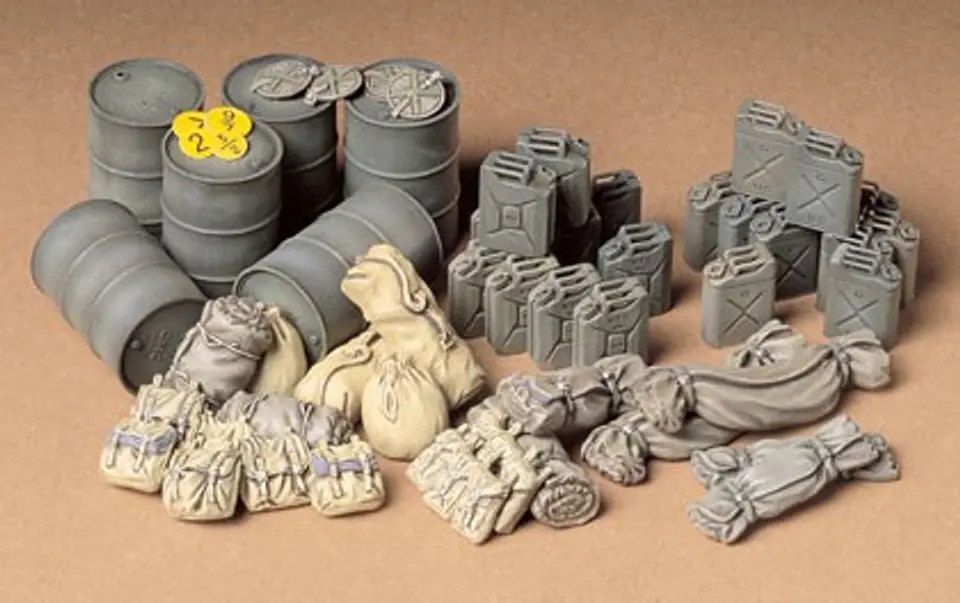 Tamiya Allied Vehicles Accesory Set at Wasserman.eu