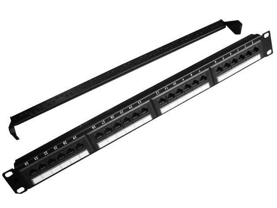 ⁨Patch Panel 24 Porty 1U 19'' Kat.5e z funkcją organizacji kabli  czarny⁩ w sklepie Wasserman.eu