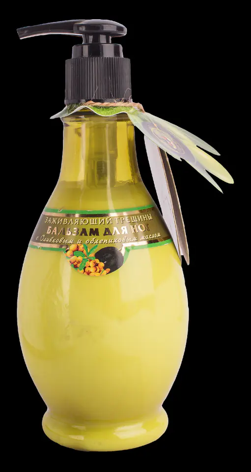⁨ENERGY OF VITAMINS Viva Oliva Balsam na pękające pięty z oliwą z oliwek i olejkiem z rokitnika 275 ml⁩ w sklepie Wasserman.eu