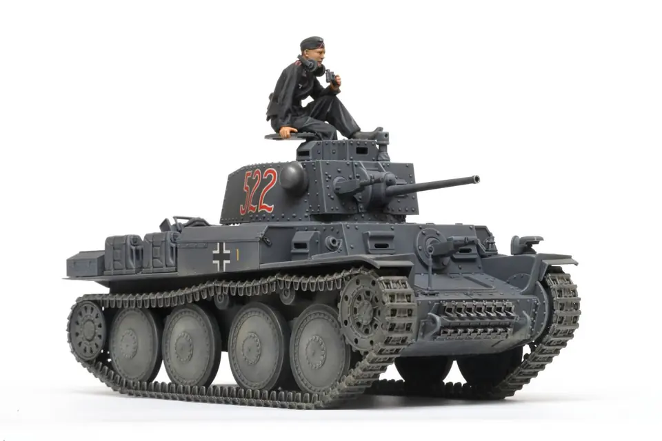 ⁨Plastic model Tank Pz.Kpfw 38t Ausf. E / F⁩ at Wasserman.eu