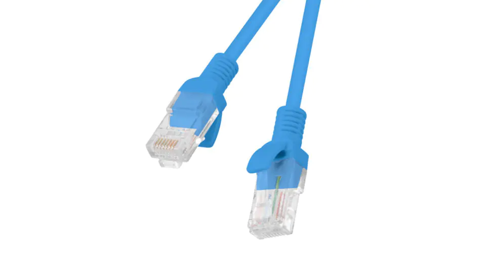 ⁨Kabel krosowy patchcord U/UTP kat.5e 5m niebieski PCU5-10CC-0500-B⁩ w sklepie Wasserman.eu