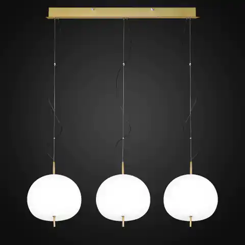 ⁨Ekskluzywna lampa LED wisząca złoto biała Apple CL3 Altavola Design (Barwa światła delikatnie ciepła, Kolor biały opalowy, Możliwość ściemniania nie)⁩ w sklepie Wasserman.eu
