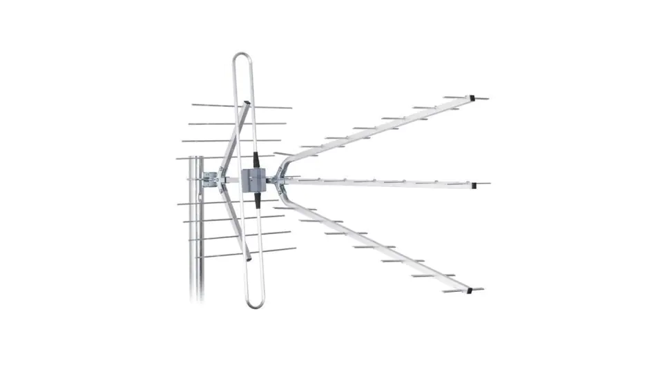 ⁨Directional antenna with COMBO balun LIBOX LB2100⁩ at Wasserman.eu