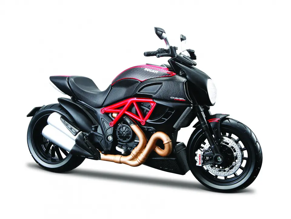 Maisto Motorcycle Ducati Diavel Carbon 1/12 at Wasserman.eu