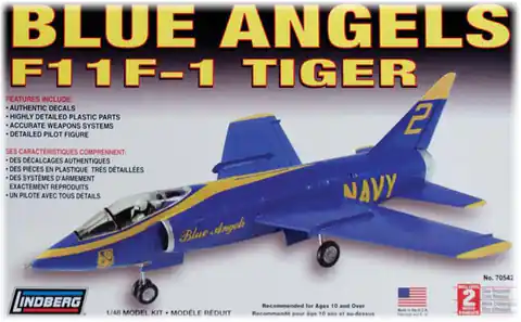 ⁨Plastic model for gluing Lindberg (USA) F-11 Tiger Blue Angels aircraft⁩ at Wasserman.eu