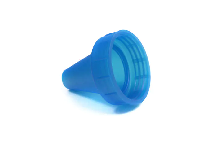 ⁨Bottle funnel (with 44mm thread) for easy toner pouring⁩ at Wasserman.eu