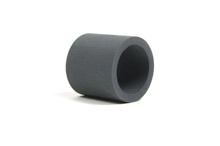 ⁨Guma Rolki Pobierającej / Pickup Roller Rubber do HP 1160, 1320, 2300, 2400, 2420, 2430, 3390, 3392, M521,  M401, M425, M525, M2727, M3027, M3035 P2014, P2015, P2035, P2055 P3005, P3015⁩ w sklepie Wasserman.eu