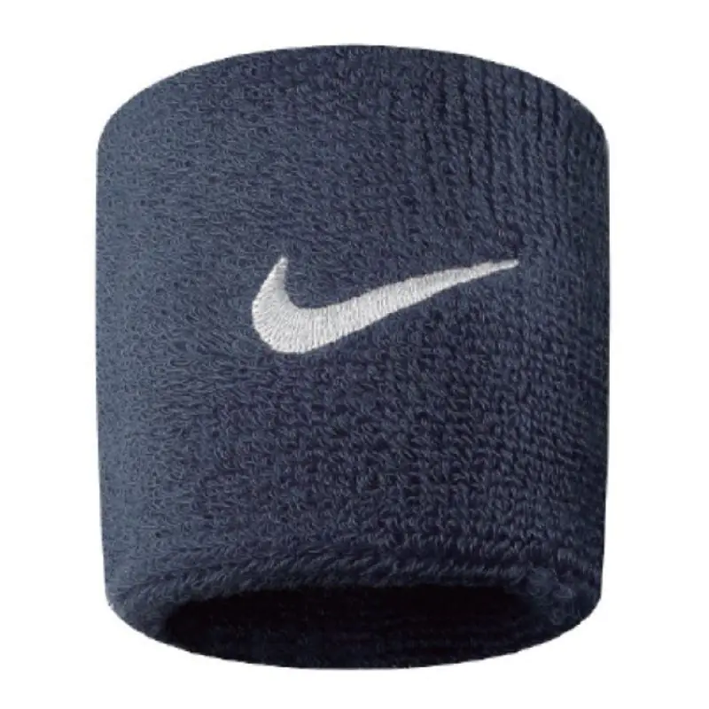 ⁨Frotka na rękę Nike Swoosh 2szt NN04416 granatowa (kolor Granatowy)⁩ w sklepie Wasserman.eu