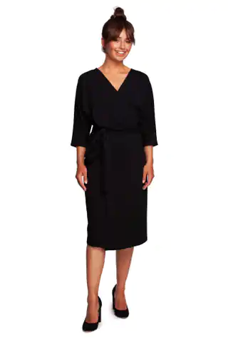 ⁨B241 Sukienka kopertowa z wiązanym paskiem - czarna (kolor czarny, rozmiar S)⁩ w sklepie Wasserman.eu