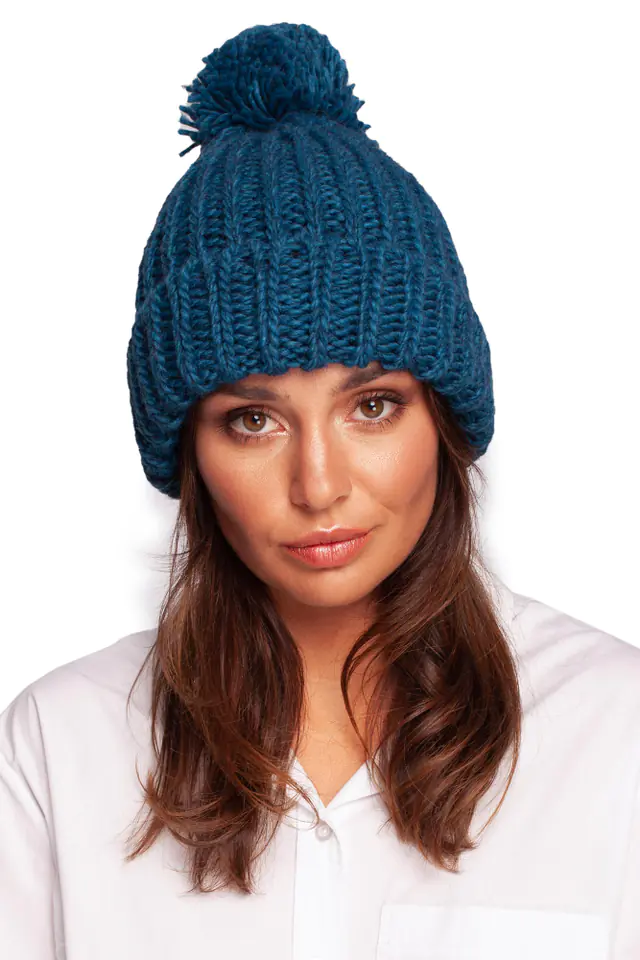 ⁨BK101 Cap with pompom - teal blue (Sea color, one size universal)⁩ at Wasserman.eu