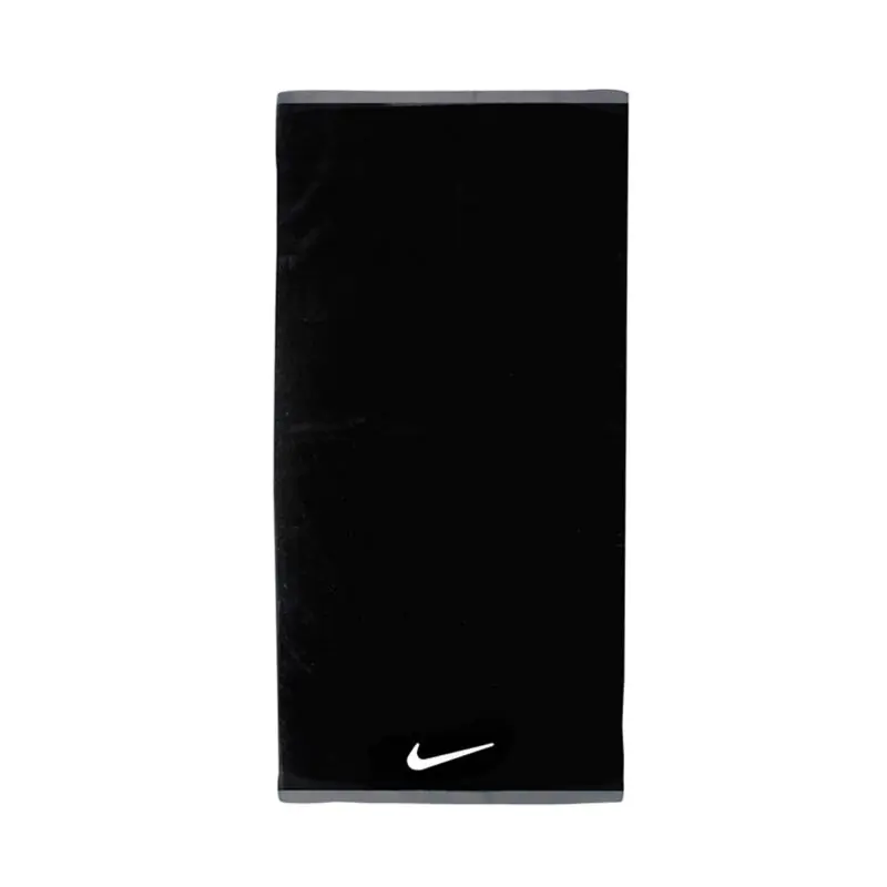 ⁨Ręcznik Nike Fundamental NET17 (kolor Czarny, rozmiar M)⁩ w sklepie Wasserman.eu