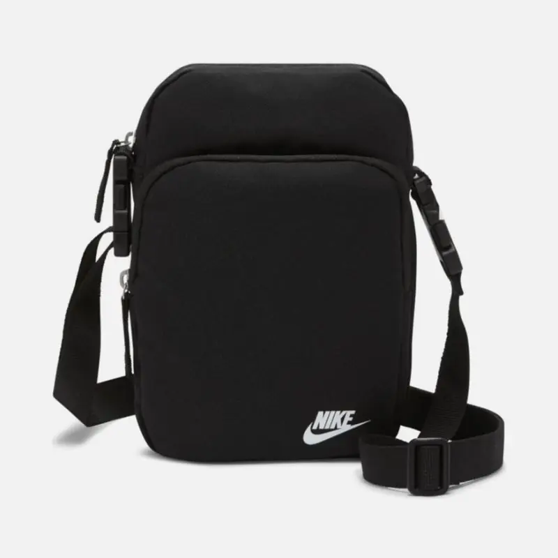 ⁨Saszetka Nike Heritage Crossbody Bag DB0456 (kolor Czarny)⁩ w sklepie Wasserman.eu