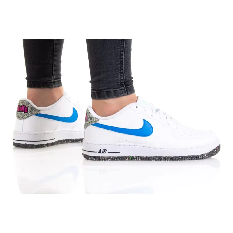 ⁨Buty Nike Air Force 1 LV8 GS Jr DR3098 (kolor Czarny, rozmiar 36.5)⁩ w sklepie Wasserman.eu