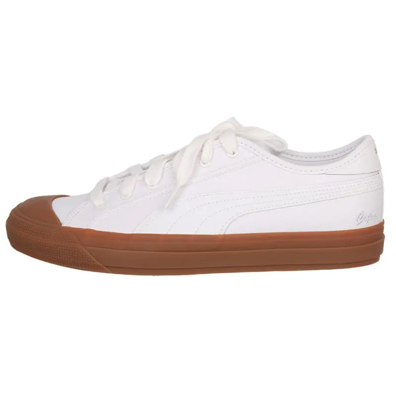 ⁨Buty Puma Capri Leather W 369244 (kolor Biały, rozmiar 35 1/2)⁩ w sklepie Wasserman.eu