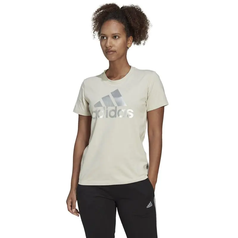 ⁨Koszulka adidas Big Logo Tee W (kolor Beżowy/Kremowy, rozmiar XS)⁩ w sklepie Wasserman.eu