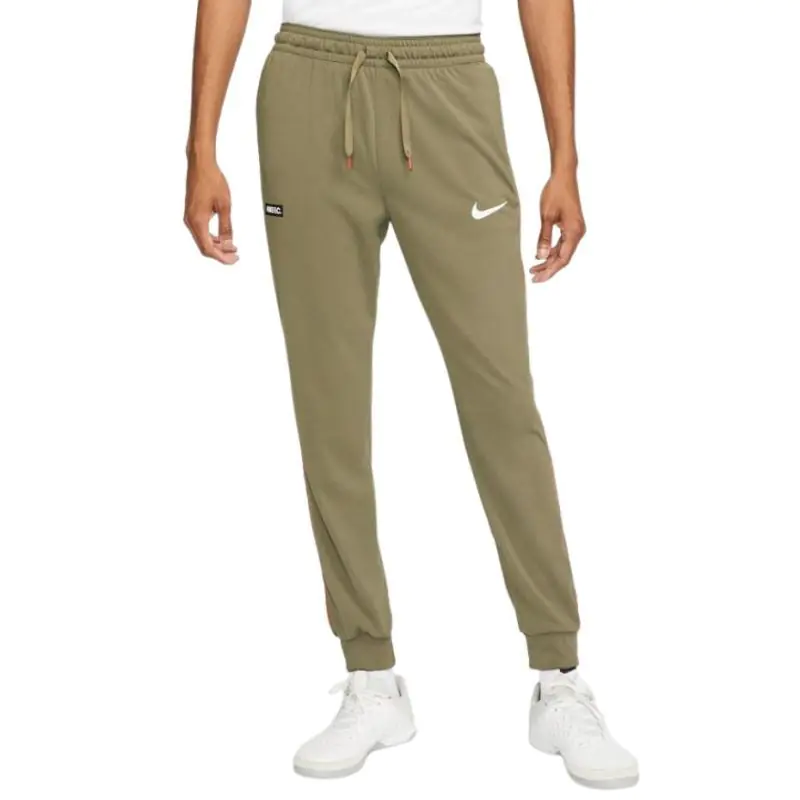 ⁨Men's trousers Nike NK Df FC Libero Pant KPZ green DH9666 222⁩ at Wasserman.eu