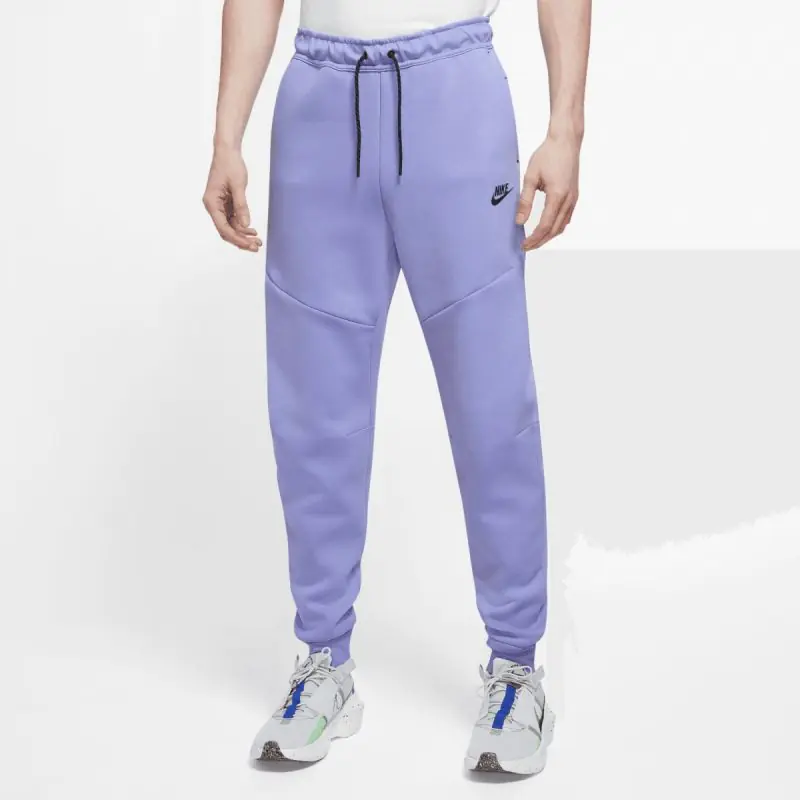 ⁨Spodnie Nike Nsw Tech Fleece Jogger M CU4495 (kolor Fioletowy, rozmiar 2XL)⁩ w sklepie Wasserman.eu