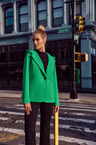 ⁨M691 Jacket with hood and straps - juicy green (Green, Size S (36))⁩ at Wasserman.eu