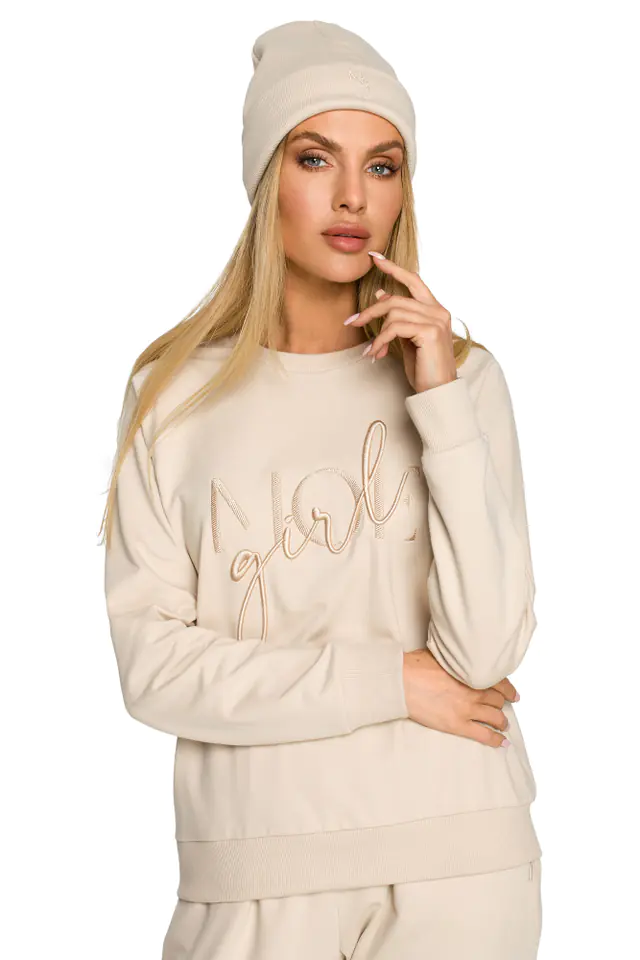 ⁨M709 Beanie with embroidery MOE GIRL - sand (Beige, one size all)⁩ at Wasserman.eu