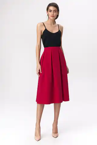 ⁨Rozkloszowana czerwona spódnica midi  - SP50 (kolor czerwony, rozmiar 36)⁩ w sklepie Wasserman.eu