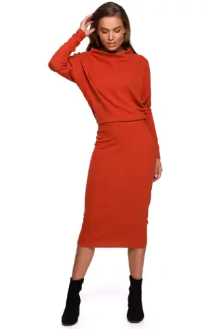 ⁨S245 Sukienka z drapowanym dekoltem - ruda (kolor rudy, rozmiar L/XL)⁩ w sklepie Wasserman.eu
