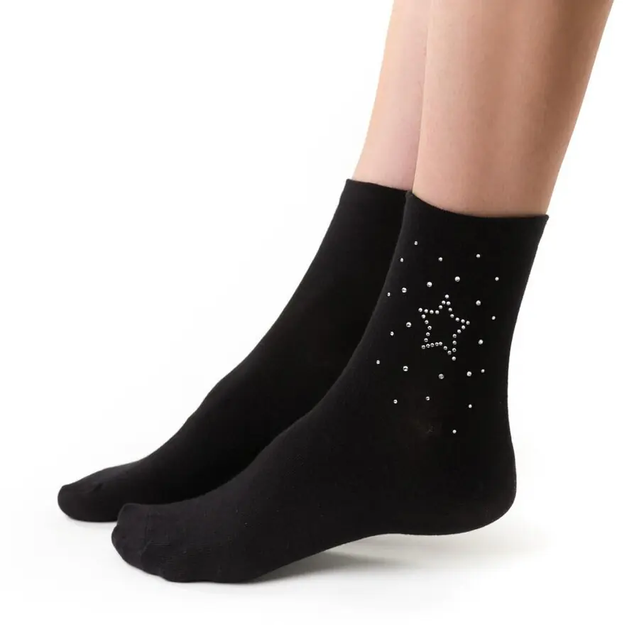 ⁨SKARPETY STEVEN 066 APLIKACJA COMET (kolor czarny, rozmiar 35-37)⁩ w sklepie Wasserman.eu