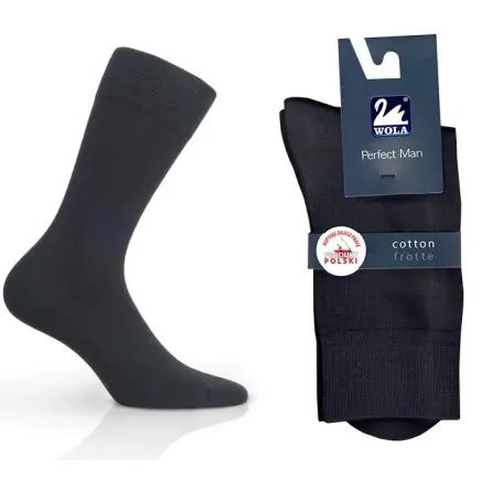 ⁨SKARPETY WOLA PERFECT MAN FROTTE (kolor navy, rozmiar 39-41)⁩ w sklepie Wasserman.eu