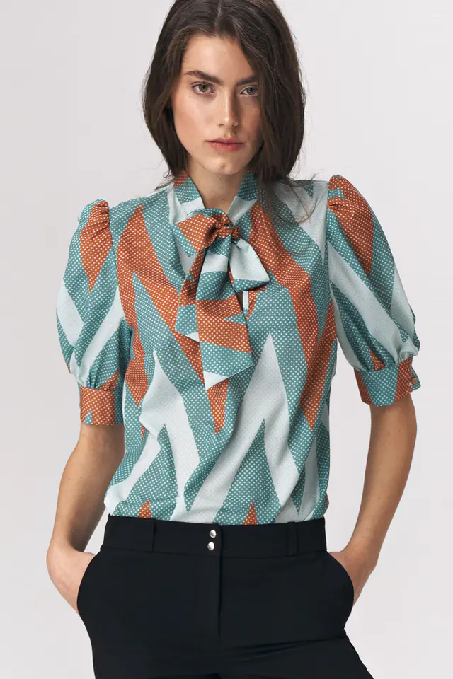 ⁨Turquoise blouse with zigzag neckline tie - B111 (Patterned colour, Size S (36))⁩ at Wasserman.eu