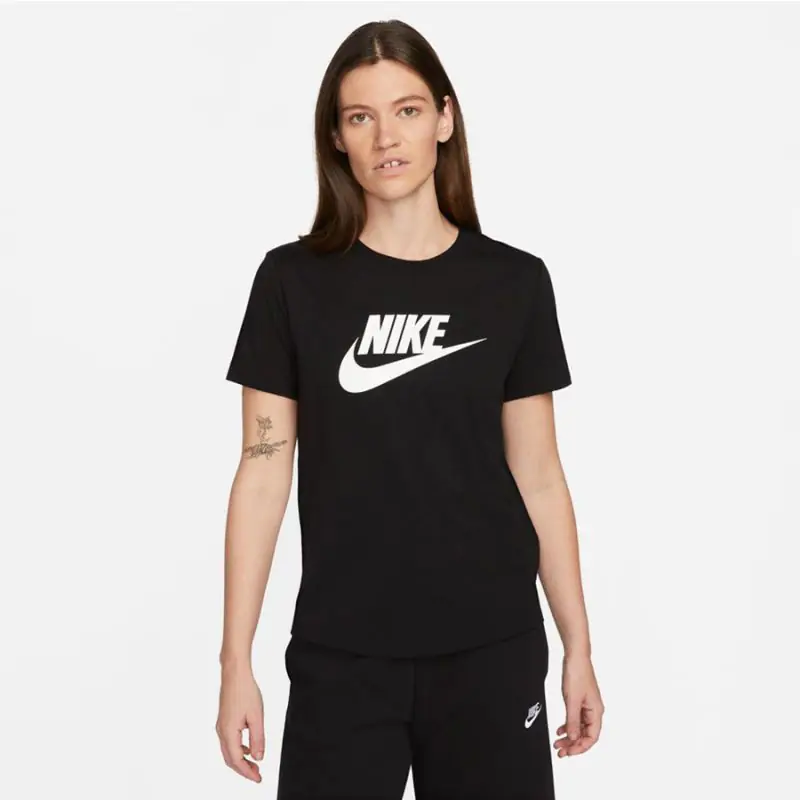 ⁨Koszulka Nike Sportswear W DX7902 (kolor Czarny, rozmiar XS)⁩ w sklepie Wasserman.eu