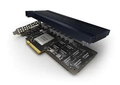 ⁨Samsung PM1735 Half-Height/Half-Length (HH/HL) 1600 GB PCI Express 4.0 NVMe (MZPLJ1T6HBJR-00007)⁩ w sklepie Wasserman.eu
