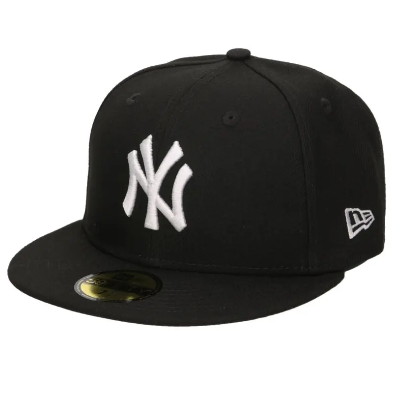 ⁨Czapka z daszkiem New Era New York Yankees MLB Basic Cap 10003436 (kolor Czarny, rozmiar 7 1/4)⁩ w sklepie Wasserman.eu