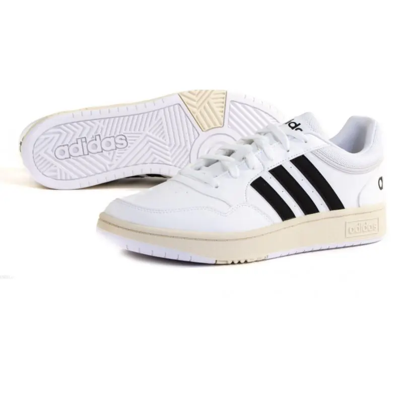 ⁨Buty adidas Hoops 3.0 M (kolor Biały, rozmiar 42 2/3)⁩ w sklepie Wasserman.eu