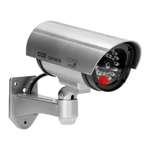 ⁨Atrapa kamery monitorującej CCTV, bateryjna, srebrna⁩ w sklepie Wasserman.eu
