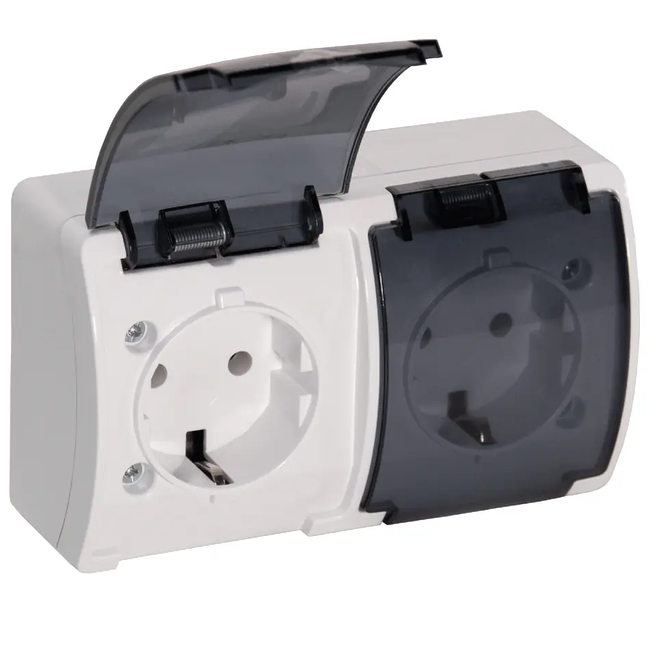 ⁨Gniazdo podwójne 2x2P+Z Schuko AQUATIC, IP44, białe dymione, 10 szt.⁩ w sklepie Wasserman.eu