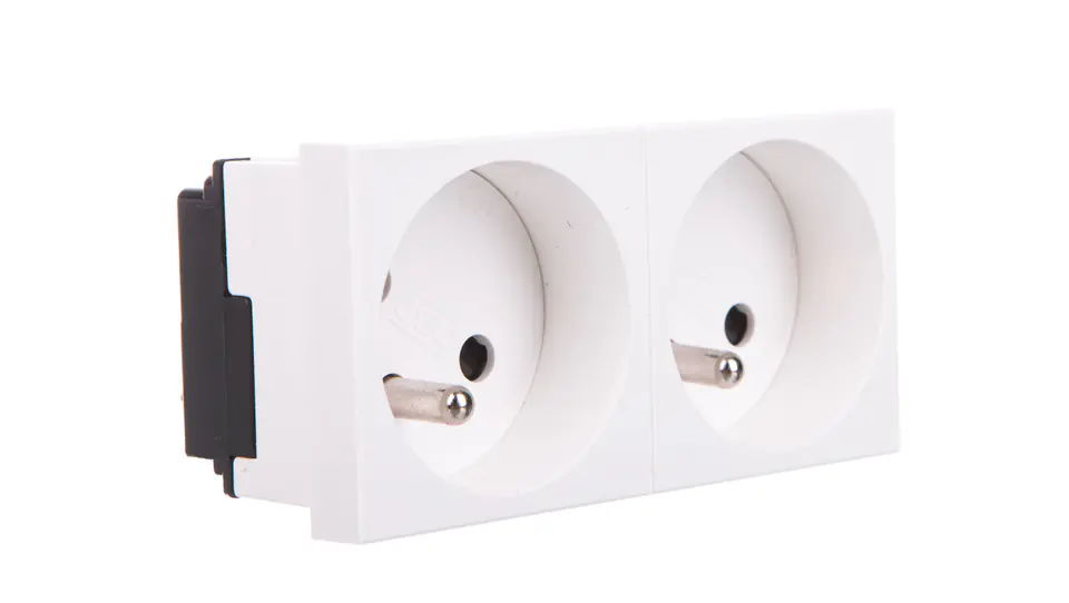 ⁨Power socket M45 dual with/u 16A white STD-F3 RW2 6120242⁩ at Wasserman.eu