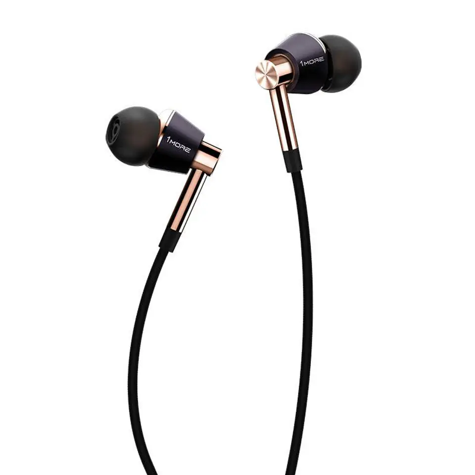 ⁨1More Triple Driver In-Ear Headphones⁩ at Wasserman.eu